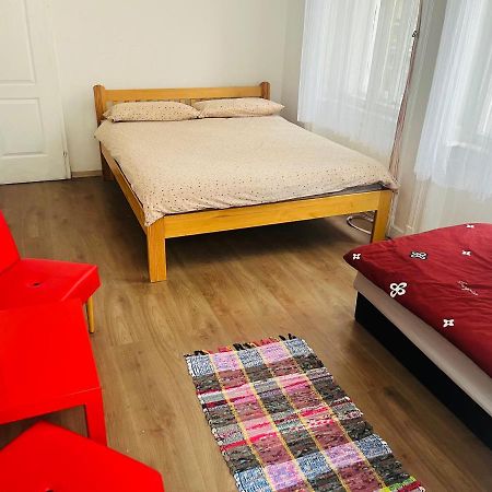 East Point Hostel Budapest Ngoại thất bức ảnh