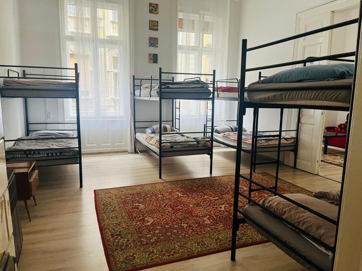 East Point Hostel Budapest Ngoại thất bức ảnh