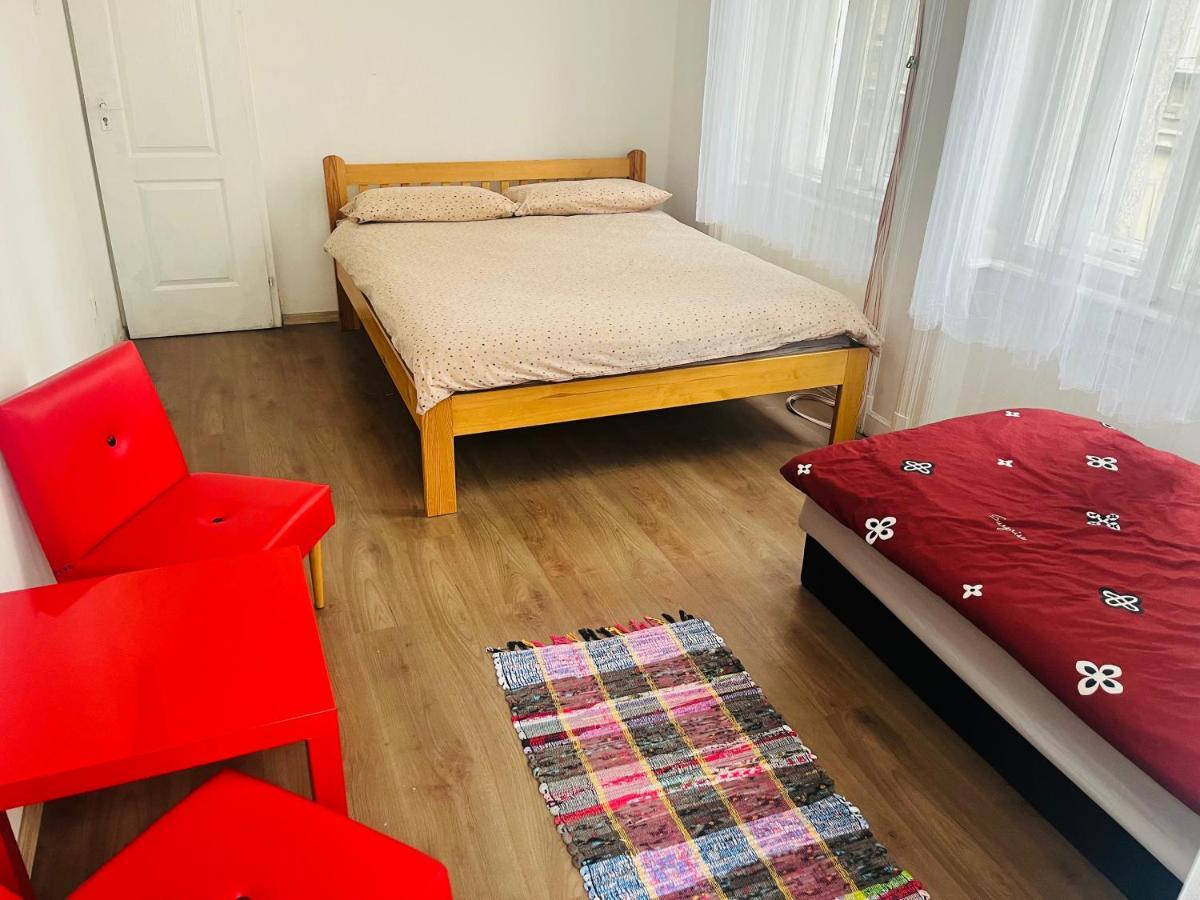 East Point Hostel Budapest Ngoại thất bức ảnh